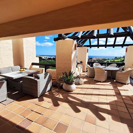 15 First Line Penthouse With Wonderful Seaview Near Duquesa Golf Manilva Andalucia Lägenhet Exteriör bild