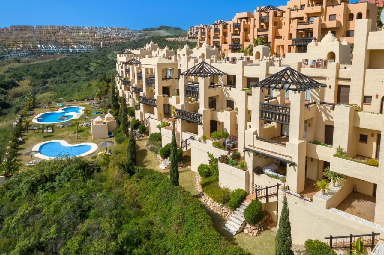 15 First Line Penthouse With Wonderful Seaview Near Duquesa Golf Manilva Andalucia Lägenhet Exteriör bild