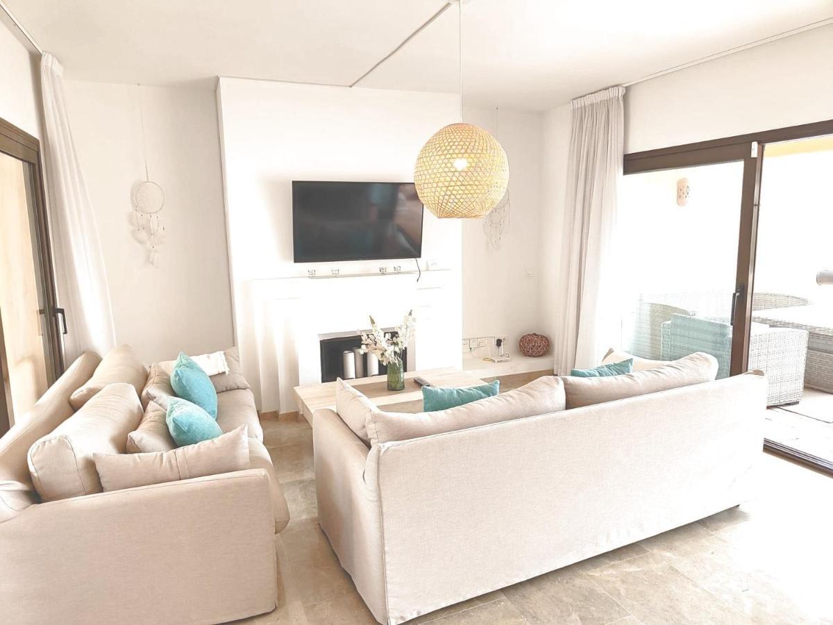 15 First Line Penthouse With Wonderful Seaview Near Duquesa Golf Manilva Andalucia Lägenhet Exteriör bild