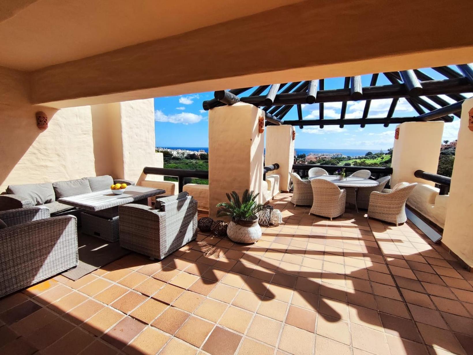 15 First Line Penthouse With Wonderful Seaview Near Duquesa Golf Manilva Andalucia Lägenhet Exteriör bild